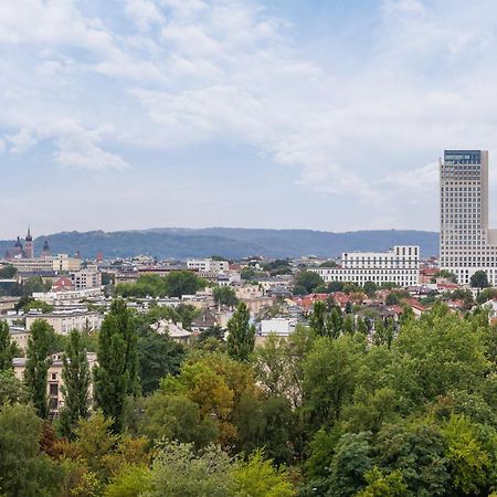 Przestronny Apartament Z Balkonem By Noclegi Renters Krasków Eksteriør bilde